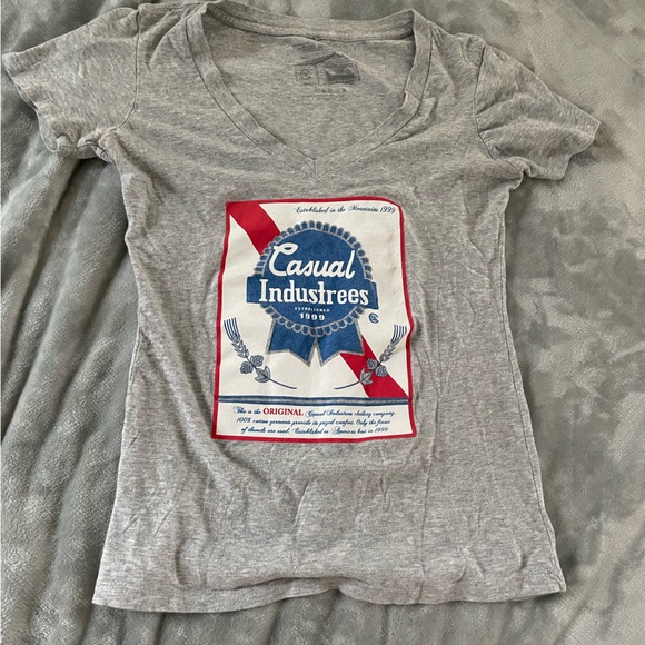 Casual Industries “Pabst” Logo Deep V-Neck T-Shirt - Picture 1 of 3